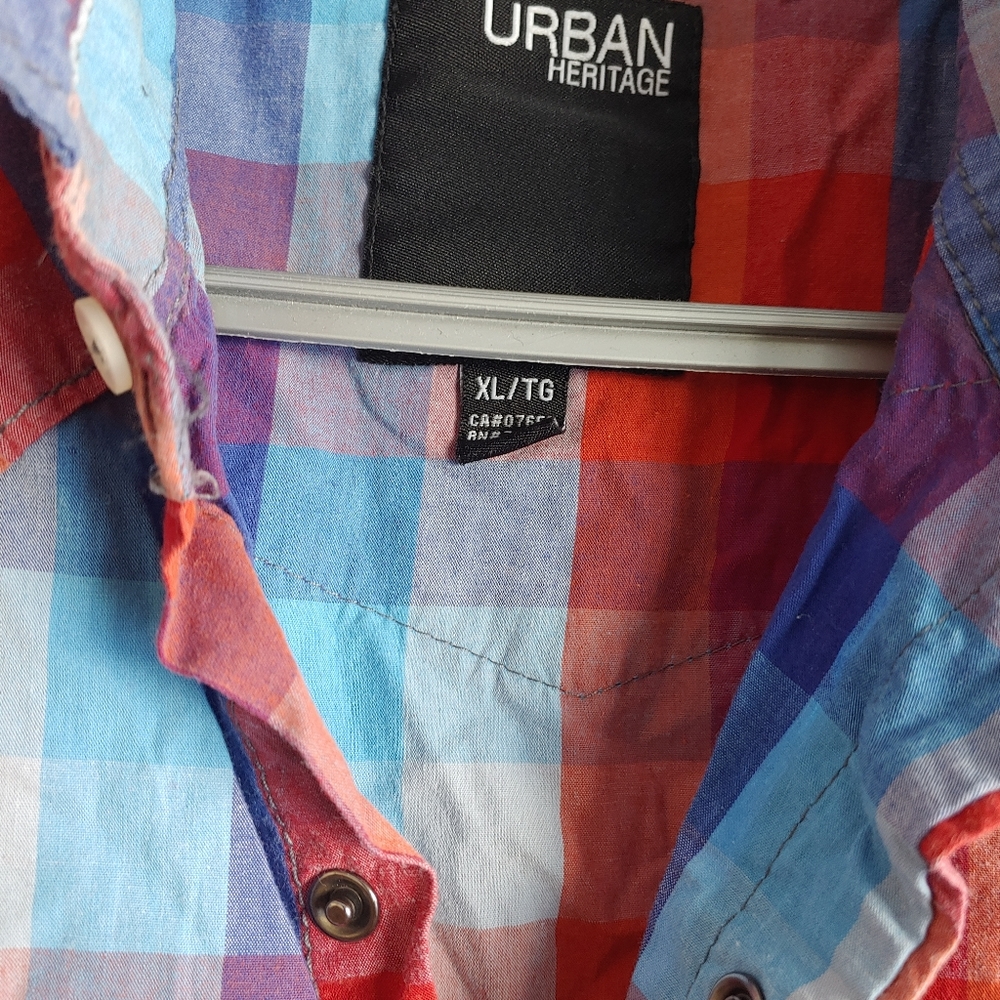 Shirt - Picture 3 of 3
